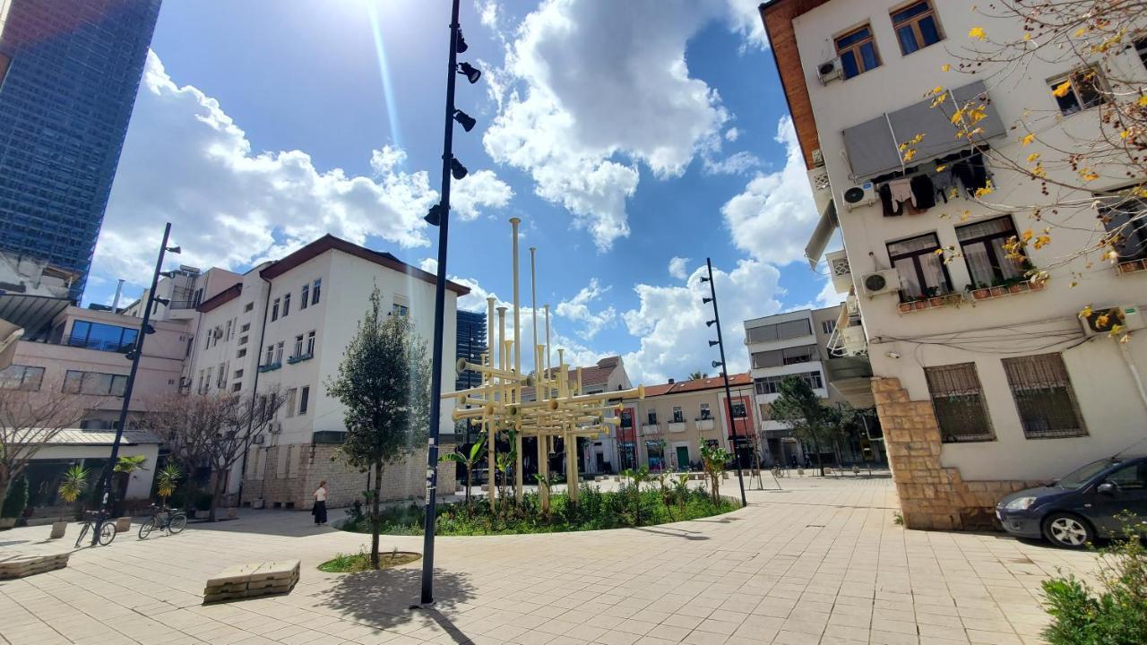 Metropolitan Apartments - City Center Tirana Exterior foto